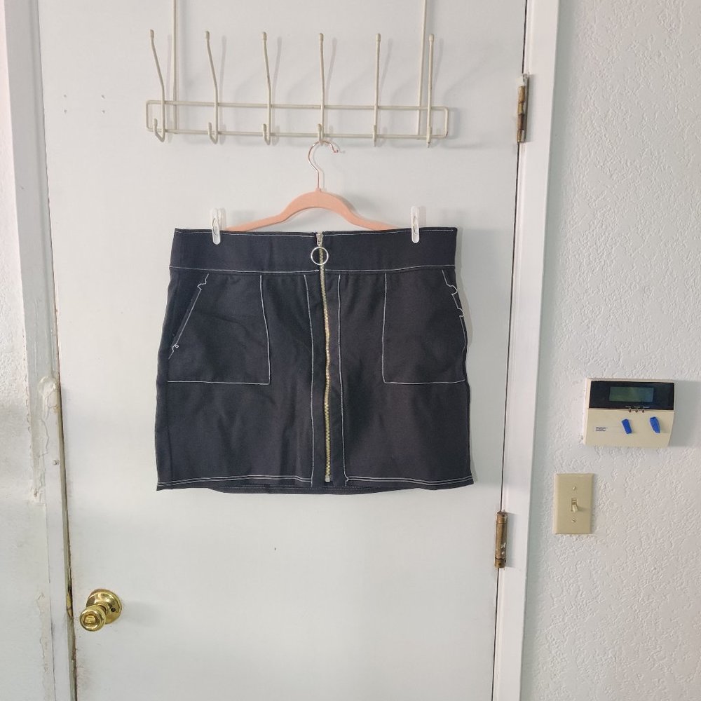 Black Mini Skirt with White Seaming and Pockets from INC - XL